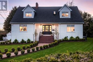 Detached House for Sale, 3084 Cadboro Bay Rd, Oak Bay, BC