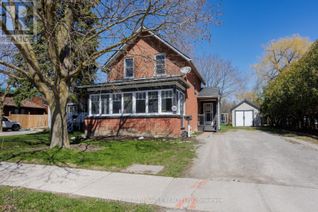 Detached House for Sale, 38 St Patrick Street, Kawartha Lakes, ON