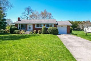 Bungalow for Sale, 4586 Lincoln Avenue, Beamsville, ON