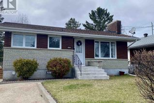 Bungalow for Sale, 394 Royal St, Thunder Bay, ON