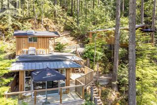 Cabin for Sale, 42 Baikie Dr, Campbell River, BC