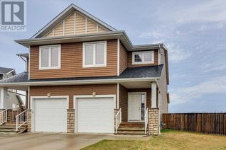 Duplex for Sale, 37 Shaw Close, Red Deer, AB