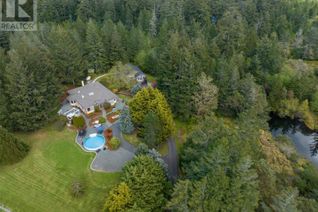 House for Sale, 2262 Rolla Pl, Highlands, BC