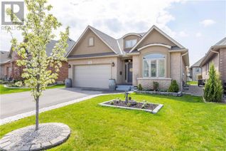 Detached House for Sale, 15 Berwick Trail, Welland, ON