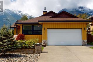 Detached House for Sale, 1024 Wenda Place, Squamish, BC