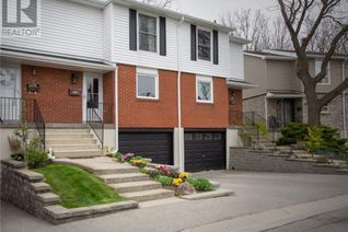 Townhouse for Sale, 10 Angus Road Unit# 47, Hamilton, ON