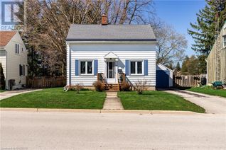Detached House for Sale, 88 7th Street, Hanover, ON