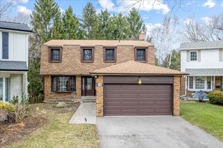 Detached House for Sale, 16 Pine Knoll Gate, Markham, ON