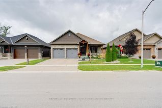 Property for Sale, 8 Collins Way, Strathroy-Caradoc, ON