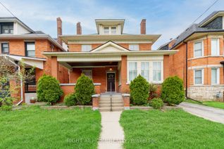 Detached House for Sale, 132 Holton Ave S, Hamilton, ON