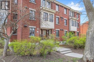 Condo Townhouse for Sale, 205 Mart Circle, Ottawa, ON