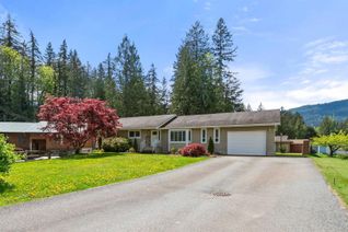 Detached House for Sale, 3863 Joyce Drive, Cultus Lake, BC