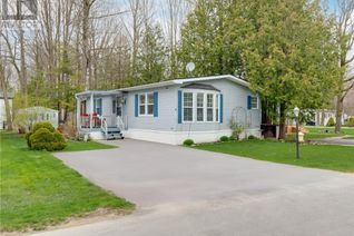 Detached House for Sale, 4 The Boardwalk, Wasaga Beach, ON