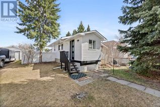 Detached House for Sale, 1209 21 Street, Didsbury, AB