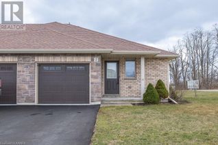 Freehold Townhouse for Sale, 2 Cortland Crescent, Quinte West, ON