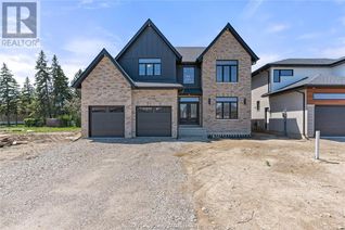 Detached House for Sale, 2477 Partington Avenue, Windsor, ON
