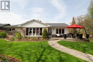 Detached House for Sale, 218 Hilliard Avenue, Waterloo, ON