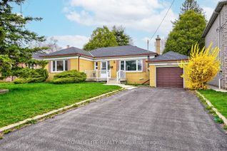 Detached House for Sale, 27 Shilton Rd, Toronto, ON
