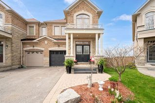 Semi-Detached House for Sale, 554 Foxcroft Blvd, Newmarket, ON