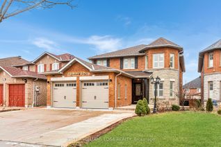 House for Sale, 31 Topbank Dr, Toronto, ON
