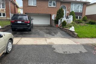 Bungalow for Rent, 308 Centre St N, Brampton, ON