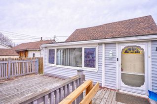 Detached House for Sale, 137 Eby St, Cambridge, ON