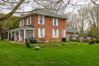 Detached House for Sale, 1060 Gore St, Smith-Ennismore-Lakefield, ON