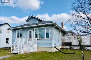 Detached House for Sale, 469 Ross Street, Lucknow, ON