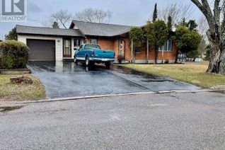 Bungalow for Sale, 226 Pitt Ave, Dryden, ON