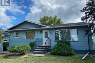 Detached House for Sale, 861 7th Avenue E, Melville, SK