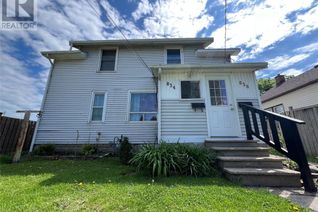 Detached House for Sale, 834 Riverdale Avenue, Windsor, ON