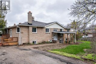 Bungalow for Sale, 366 Westwood Drive, Kitchener, ON