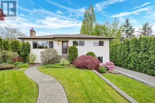 Detached House for Sale, 4445 Casa Linda Dr, Saanich, BC