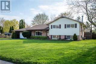 Detached House for Sale, 426 Windward Place, Kingston, ON