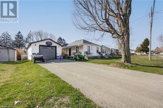 Detached House for Sale, 37 Strachan Street, Port Burwell, ON
