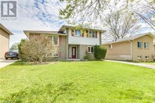 Detached House for Sale, 83 Antrim Crescent, London, ON