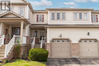 Freehold Townhouse for Sale, 32 Robideau Pl, Whitby, ON