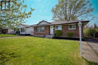 Detached House for Sale, 102 Jacobson Avenue, St. Catharines, ON