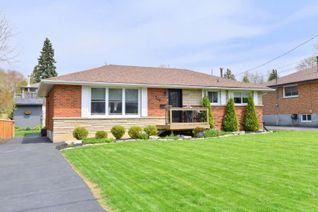 Detached House for Sale, 236 Sutherland Street W, Caledonia, ON