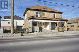 Semi-Detached House for Sale, 74 Caradoc Street N, Strathroy, ON