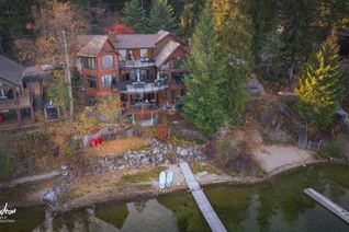 Detached House for Sale, 1722 West Lake Drive, Christina Lake, BC