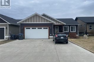 Detached House for Sale, 8221 19a Street, Dawson Creek, BC