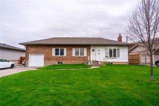 Bungalow for Rent, 33 Brentwood Drive, Stoney Creek, ON