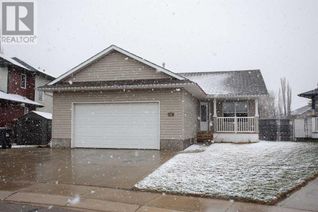 Bungalow for Sale, 107 Kerr Close, Red Deer, AB