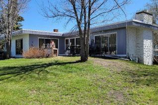 Bungalow for Sale, 5009 41 Streetclose S, Innisfail, AB