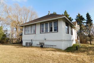Bungalow for Sale, 54247 Rge Rd 210, Rural Strathcona County, AB