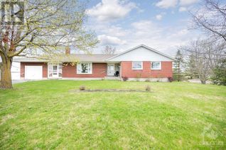 Detached House for Sale, 364 Russett Drive, Arnprior, ON