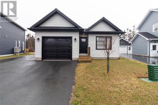 Detached House for Sale, 84 Diamond Marsh Drive, St. John's, NL