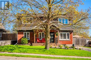 Detached House for Sale, 38 Fourth Avenue, Cambridge, ON