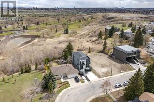 Detached House for Sale, 2226 8 Street Ne, Calgary, AB